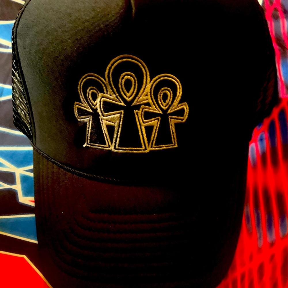 Black & White 3x ankh rsmxnyc trucker hat mesh back